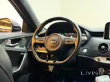 KIA STINGER GT 2018 V6